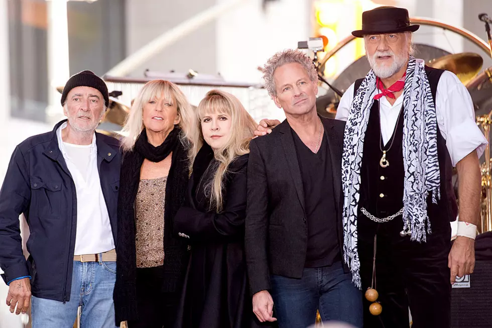 Fleetwood Mac Makes Tracks For Minnesota