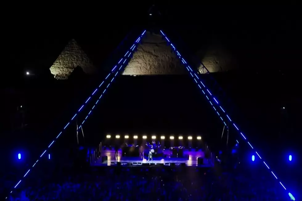 WATCH: RHCP Perform In Front Of The Great Pyramids