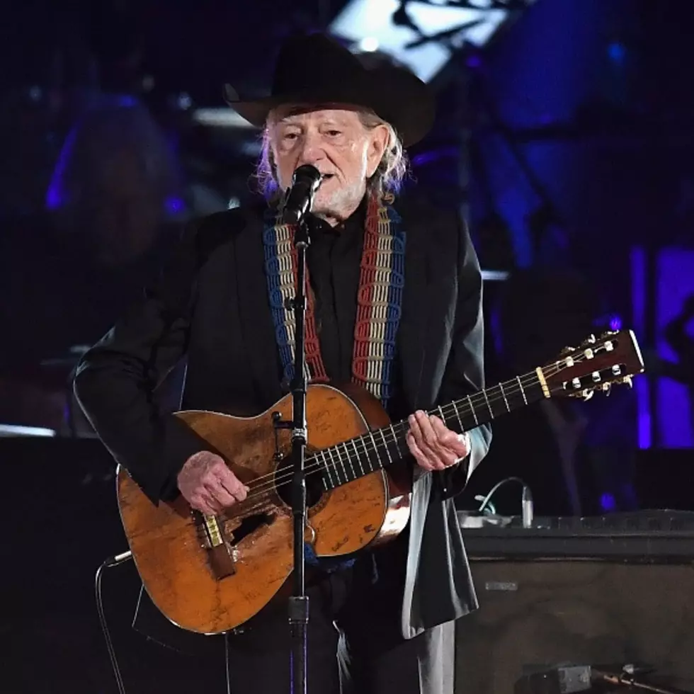 National Icon, Willie Nelson Coming to the Target Center