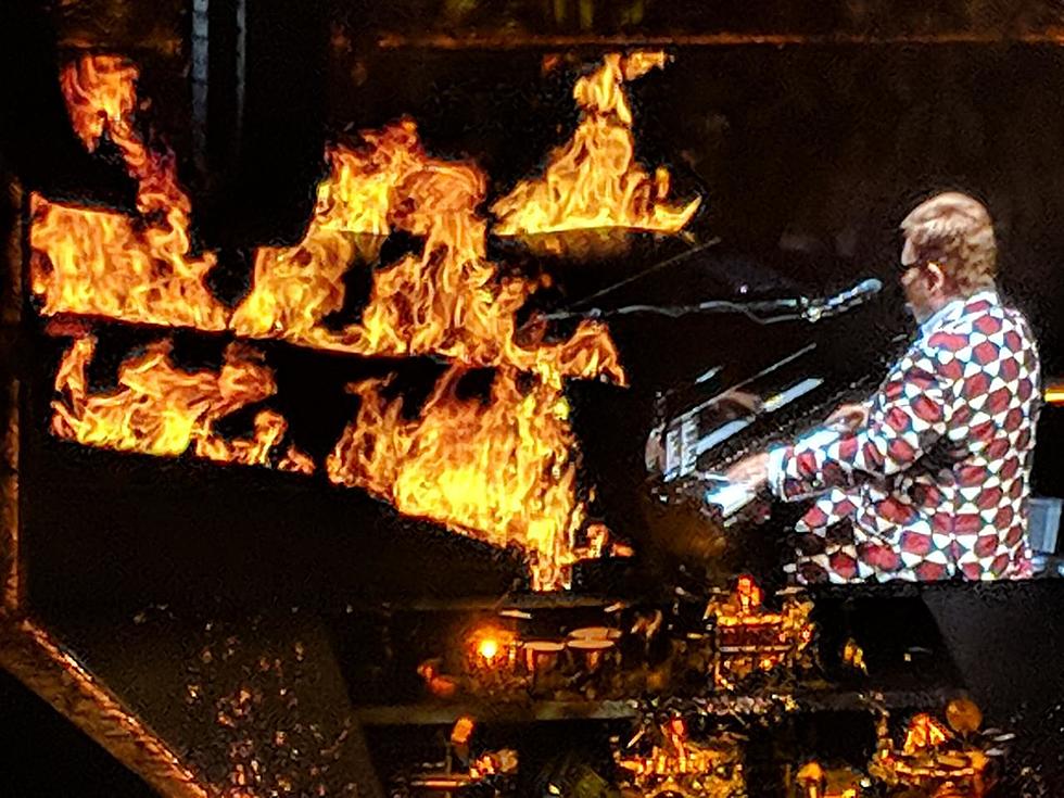 (Gallery) Elton John Show in Vegas Was GREAT