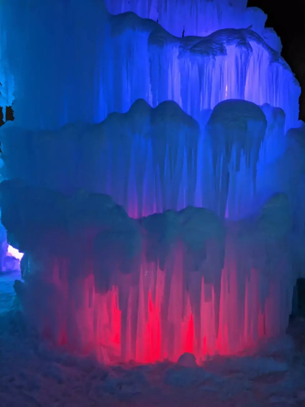 Ice Castles Opens in New Brighton January 7th