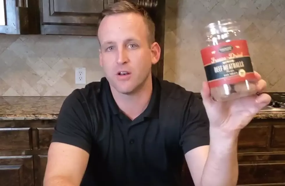 Guy Eats Dog Food for a Month, Loses 30 lbs  (videos)