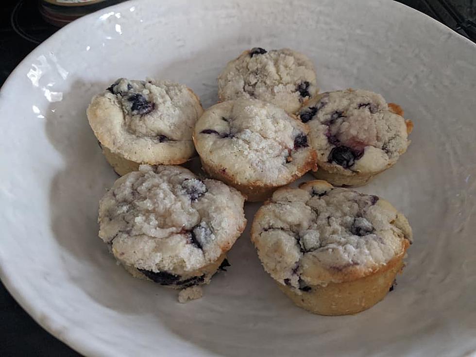 Blueberry Muffins (Scratch) &#8211; Comfort Food that Actually Turned Out