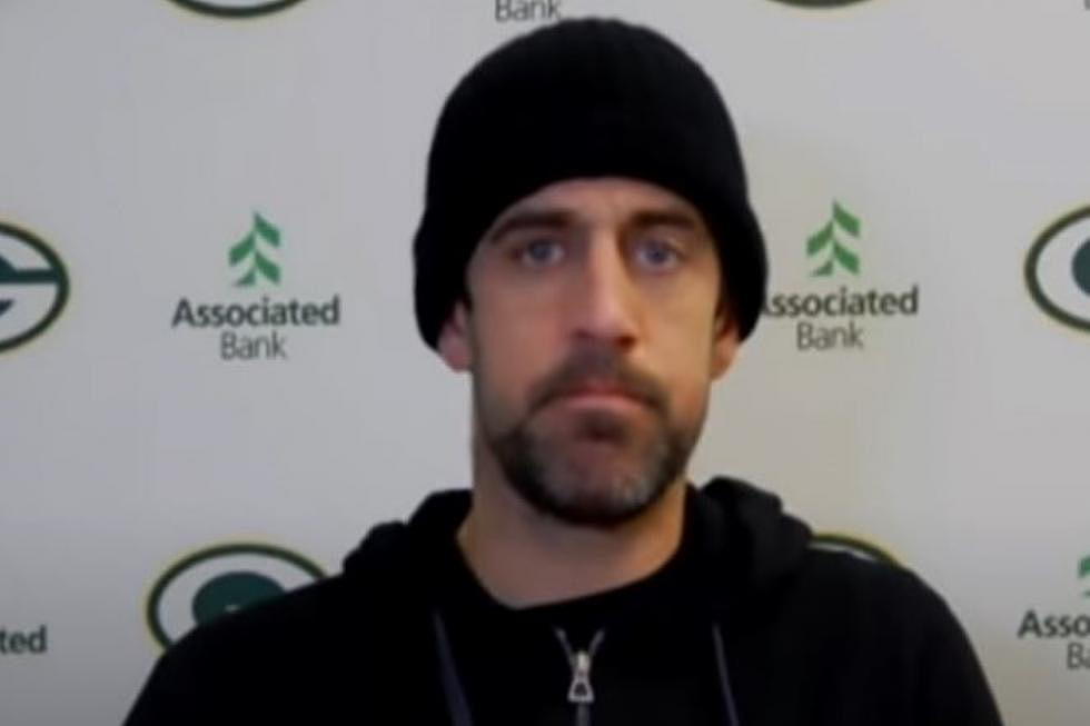 Aaron Rodgers Blames Refs For Loss, Vikings Fans Laugh