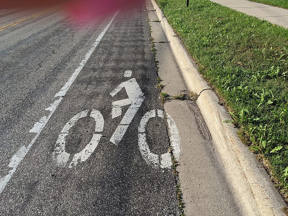 St. Cloud Cyclists Don't Seem to Want to Use the Bike Lane