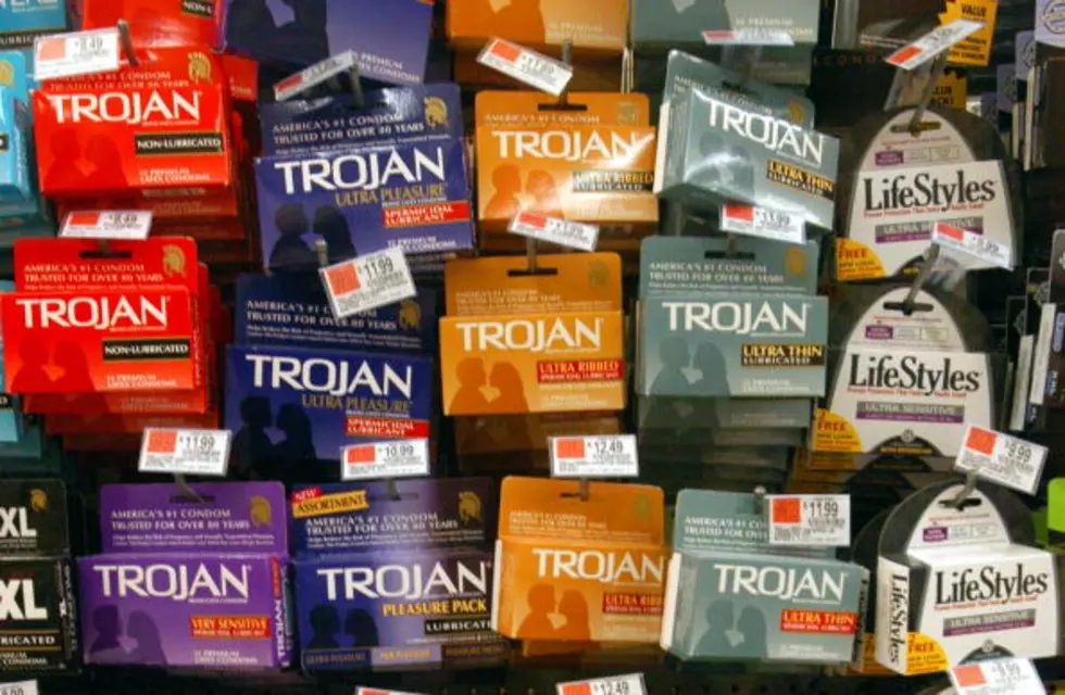 Walgreens Employee Denies Minnesota Woman&#8217;s Condom Purchase