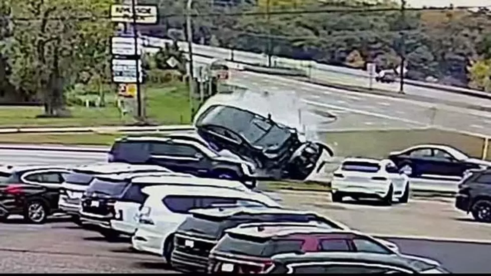 (Watch) This Crazy DUI Crash In Wisconsin
