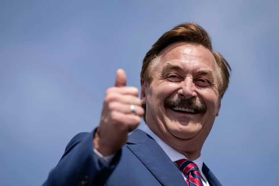 Minnesota&#8217;s My Pillow Guy, Mike Lindell, Back On Twitter