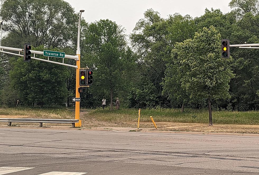 How Many People in St. Cloud are Frustrated With This Stop Light?
