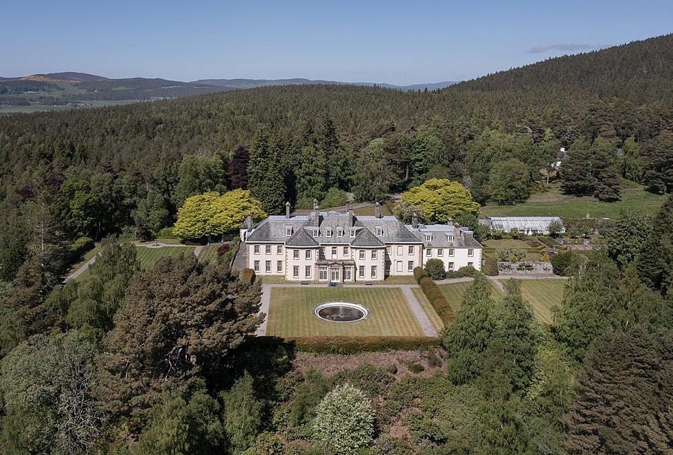 Bob Dylan’s Home in Scotland is for Sale – See The Photos