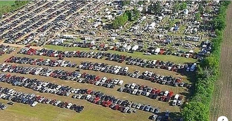 Saturday Looks Like a Perfect Day For MN’s Biggest Flea Market