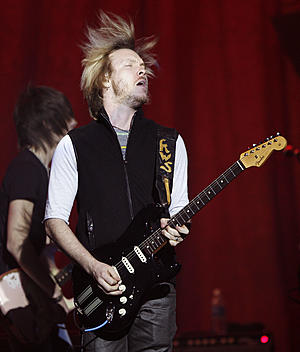 Kenny Wayne Shepherd Will Turn Mystic Lake Blue(s) on April 13!