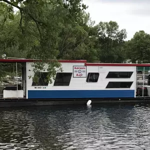 Have You Seen This Floating Cafe on a Lake Near Paynesville?