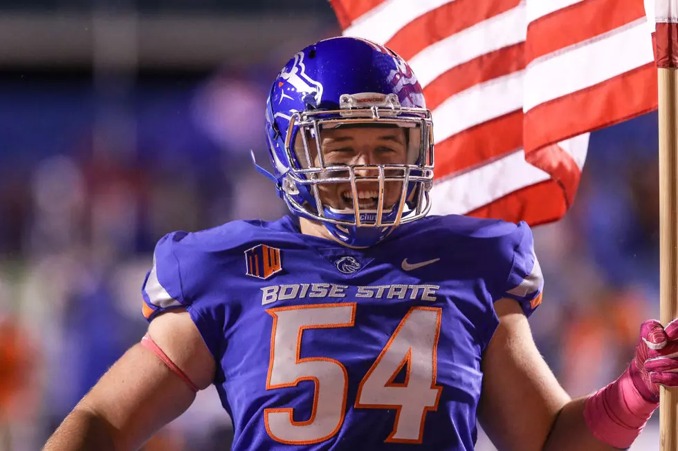 Boise State Fans Receive Early Kick Off for Homecoming Game