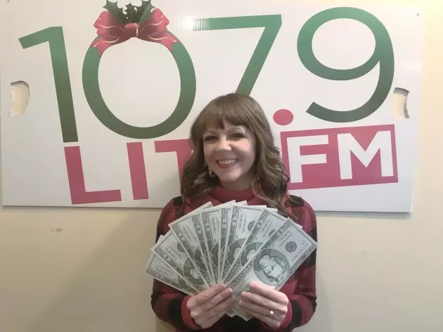 Win Up to $5,000 Each Weekday with Michelle&#8217;s Christmas Cash
