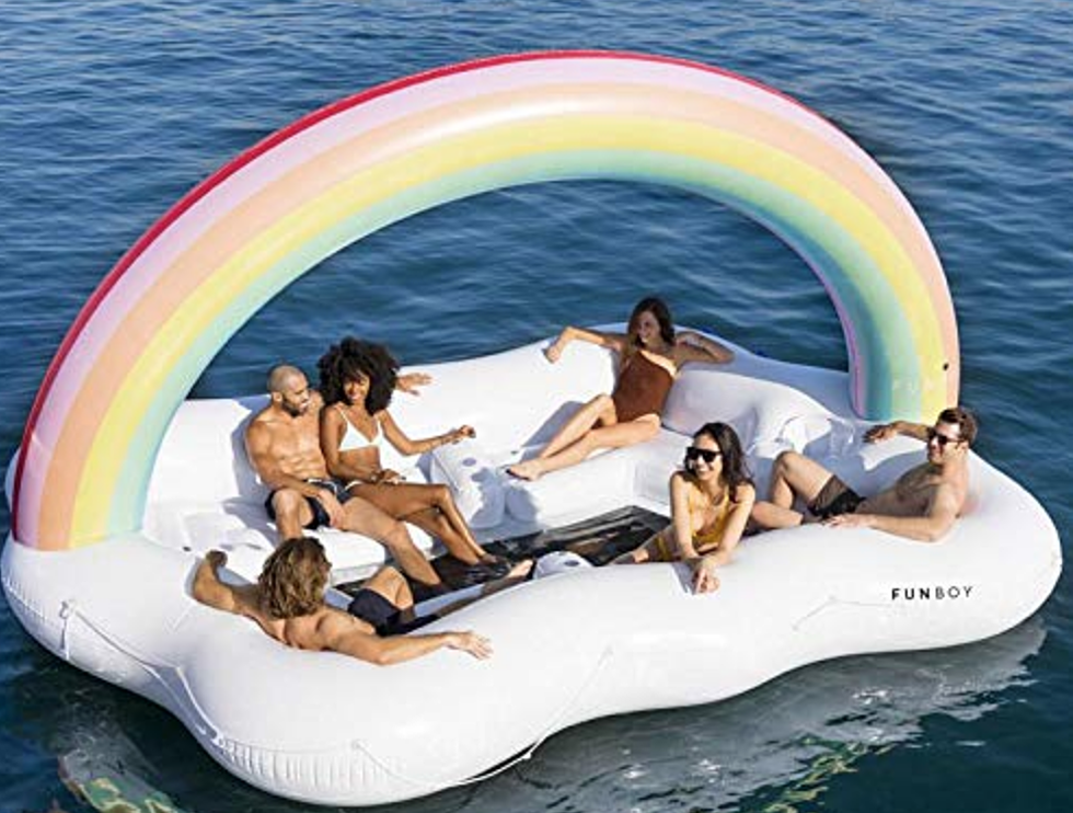 5 Outrageous Floats You Need for Quinn&#8217;s Pond This Summer