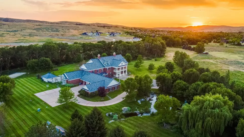 Boise Mansion For Sale Has Indoor-Outdoor Pool Perfect for All Seasons