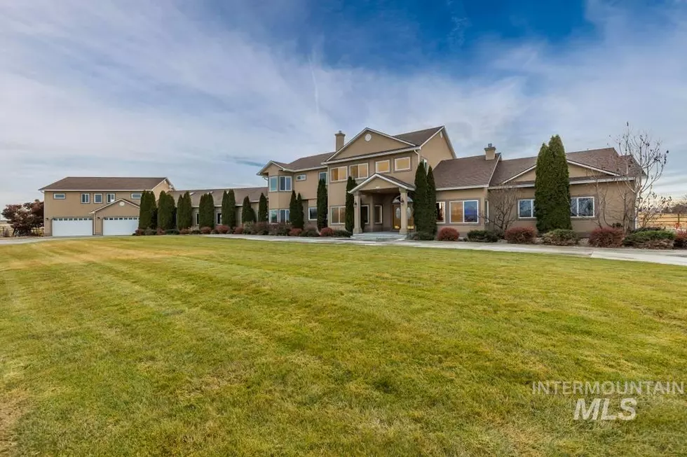 This INSANE Kuna Home is a Horse Lover&#8217;s Dream Come True