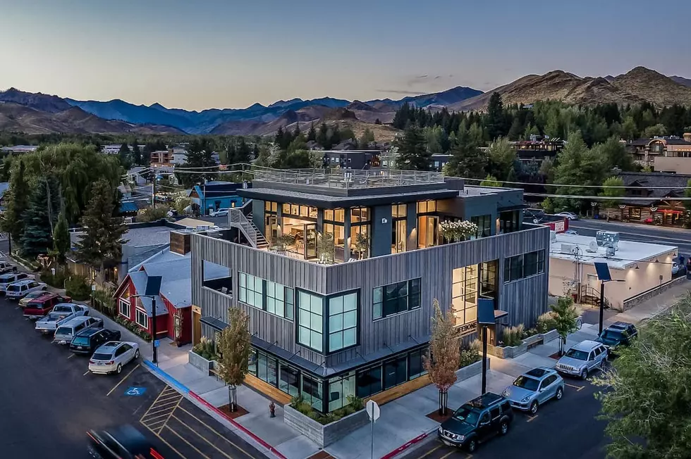 Idaho’s Most Expensive Air BnB Has Heated Floors, a Bocee Court and Rooftop Terrace