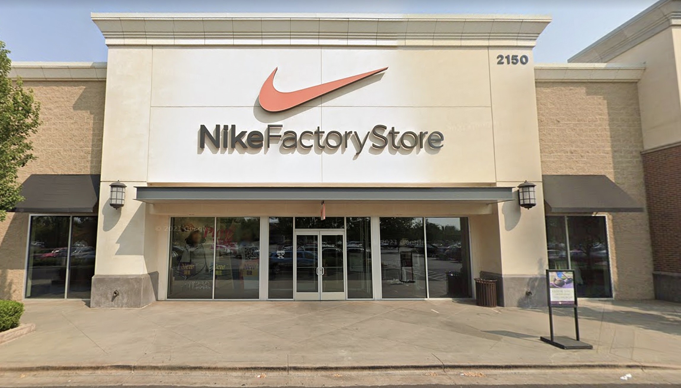 What Happened to the Nike Factory Store in Meridian?