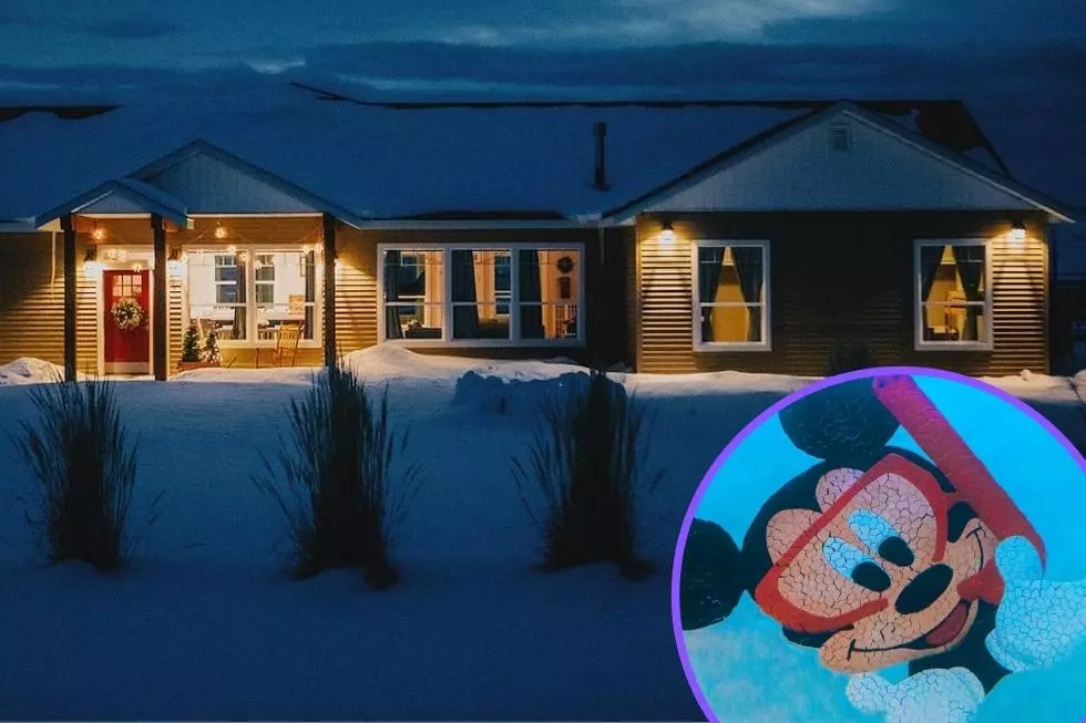 Epic Idaho Airbnb With Disney Themed Pool Makes for a Perfect Getaway