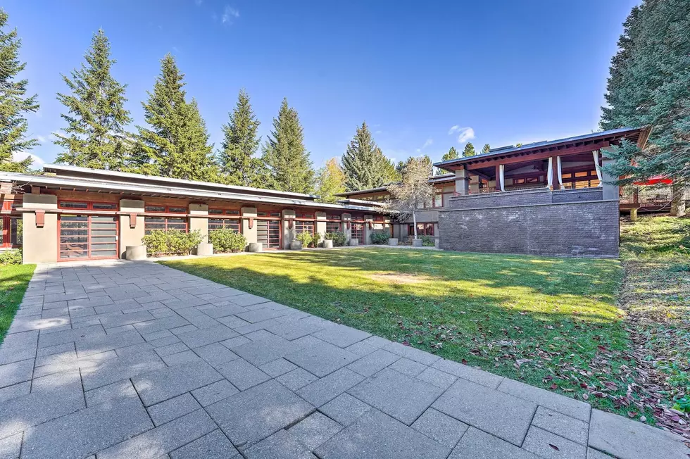 This Incredible Idaho Home Has a Beautiful Indoor Pool and Movie Theater
