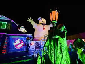 Meridian Halloween Display Raises Money for St. Jude