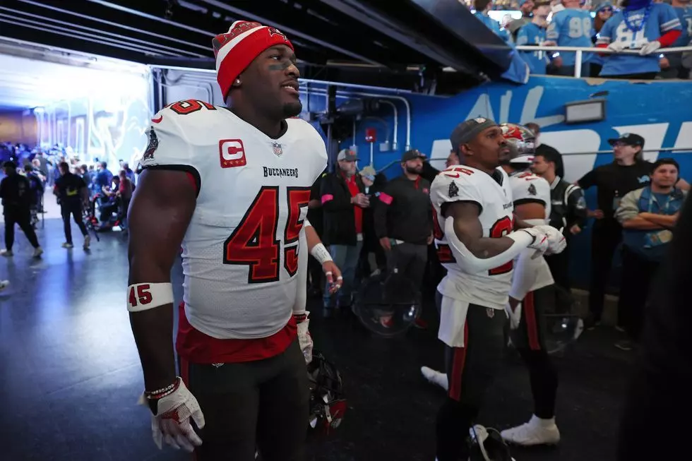 Devin White joins Lions to chase “the greatest feeling in the world”