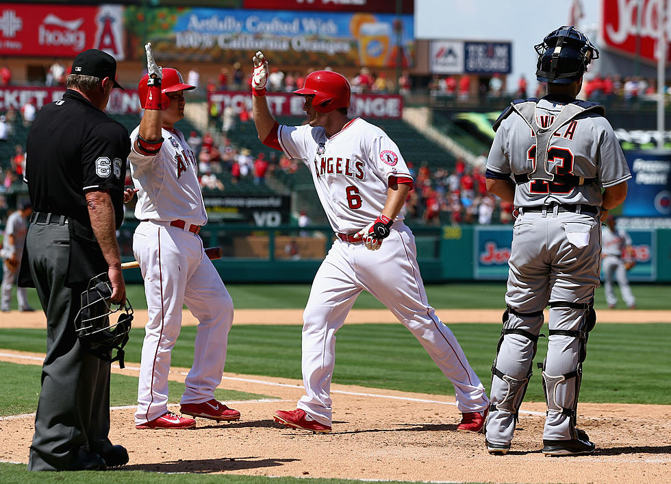 Angels beat the Tigers, 2-1