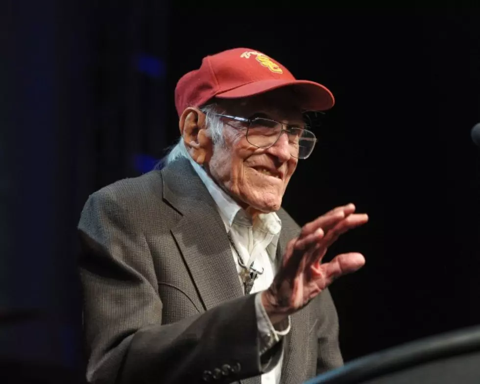 Olympian and WWII hero Louis Zamperini dies at 97