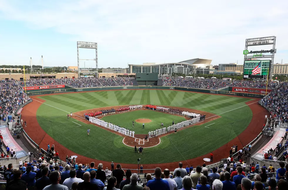 U-M Shuts Out FSU To Advance To CWS Semis