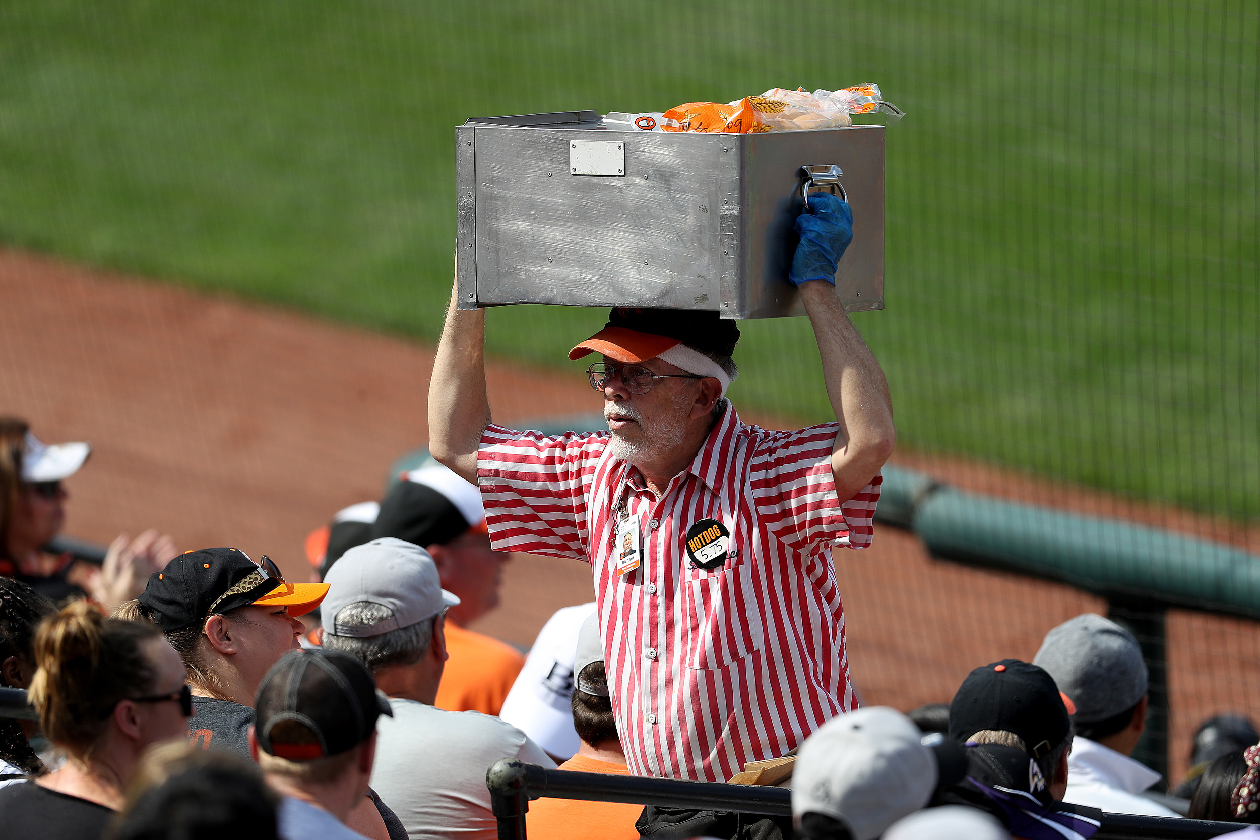 668 Baseball Hot Dog Stock Photos, High-Res Pictures, and Images - Getty  Images