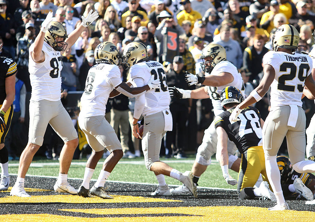 Drew Brees wins bid on John Wooden jersey for Purdue to display