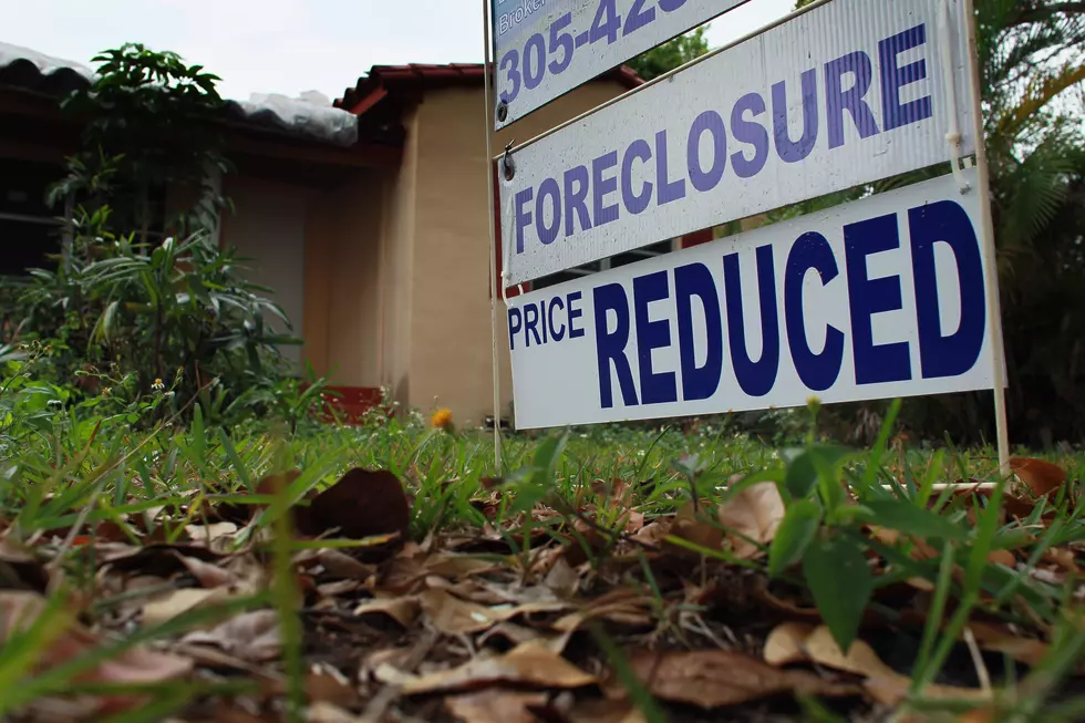 Foreclosure Activity Hits 9 Year Low
