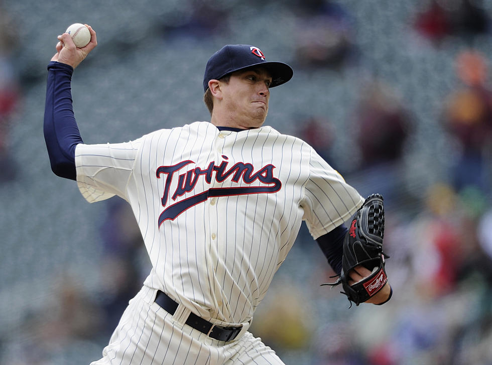 Twins Win First Game Of Double-Header