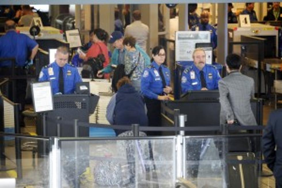 Seven TSA Agents Sickened by Fumes at MSP