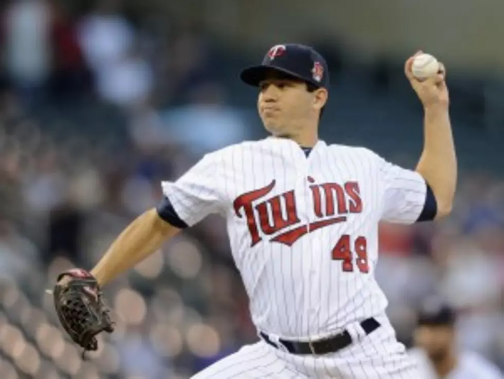 Twins Lose to Pittsburgh in Rain Shortened Game