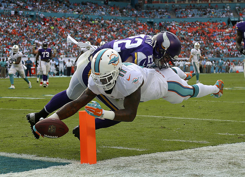 AP Source: Vikes Get WR Wallace From Dolphins