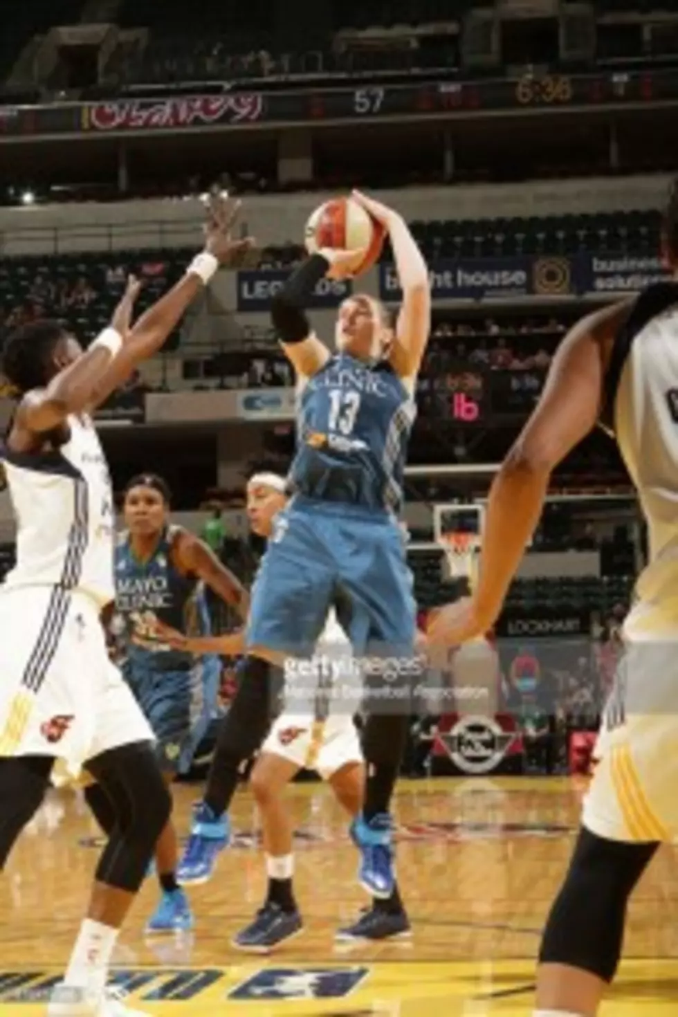 Lynx Defeat Phoenix in WNBA Action