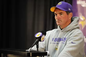 Coach Zimmer Recovering From Torn Retina