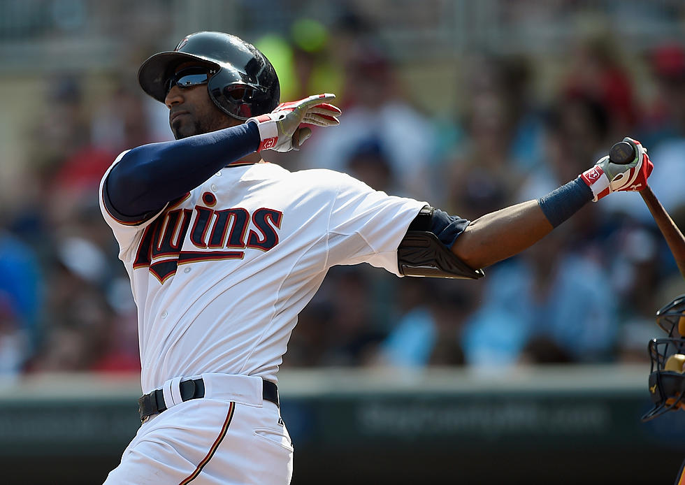 Twins Send Nunez to Giants For Pitching Prospect
