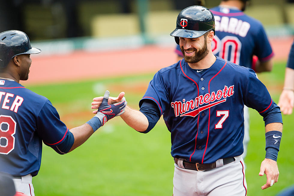 Twins Win First Half of Doubleheader