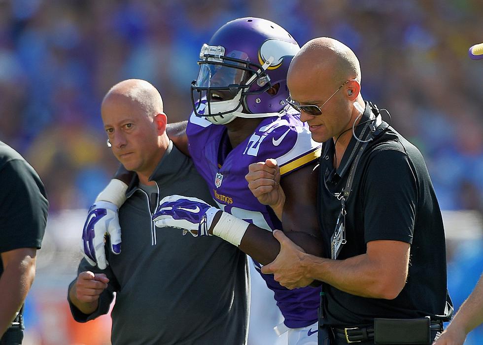 Concussion May Not Keep Rhodes From Playing