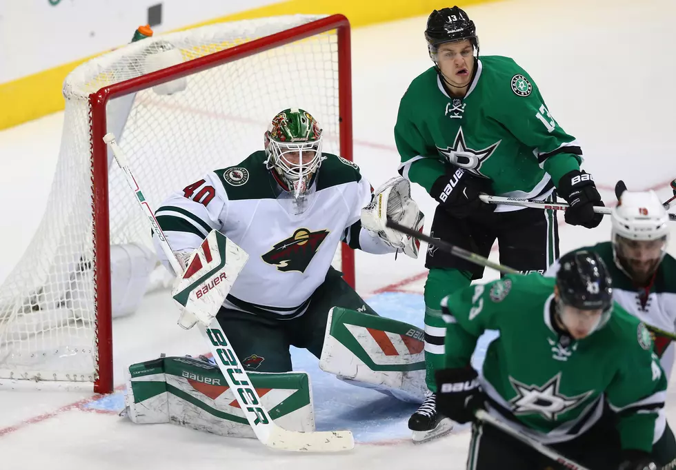 Dubnyk Solid in 3rd Period as Wild Edges Dallas 2-1