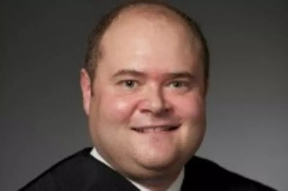 Franken Opposes Minnesota Federal Judge Nominee