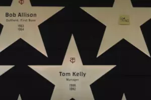 Twins to Place Tom Kelly Statue Outside Target Field
