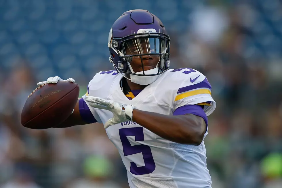 Bridgewater Resumes Throwing, With Vikes QB Depth a Concern