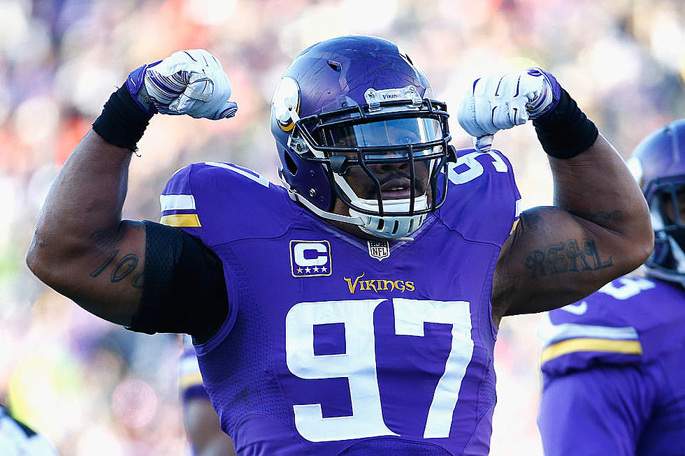 Griffen Signs Four Year Extension With Vikings