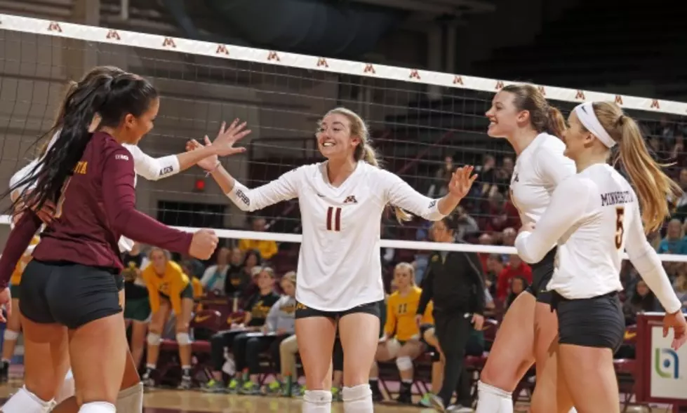 Gopher Volleyball Beats North Carolina