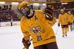 Gophers Win on Two Late Goals